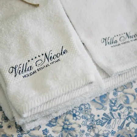 Nicole Vista Mare