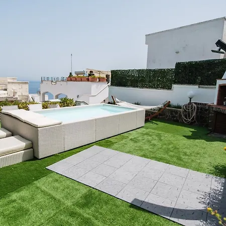 Nicole Vista Mare * Andrano